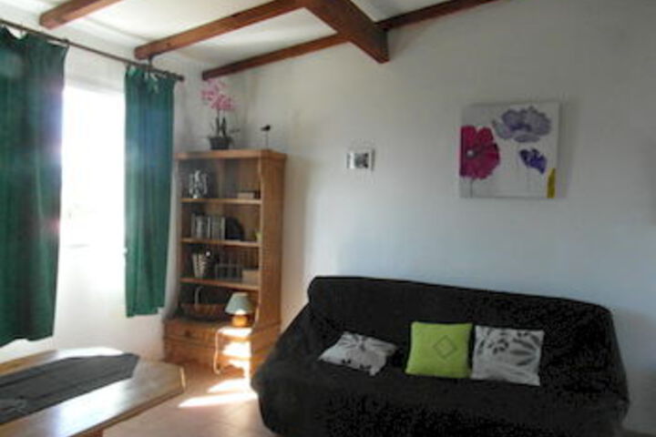 Room 21 of 35