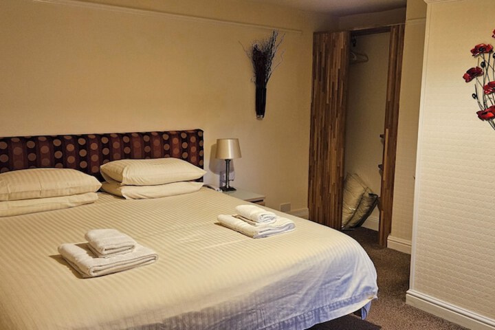 Room 35 of 92