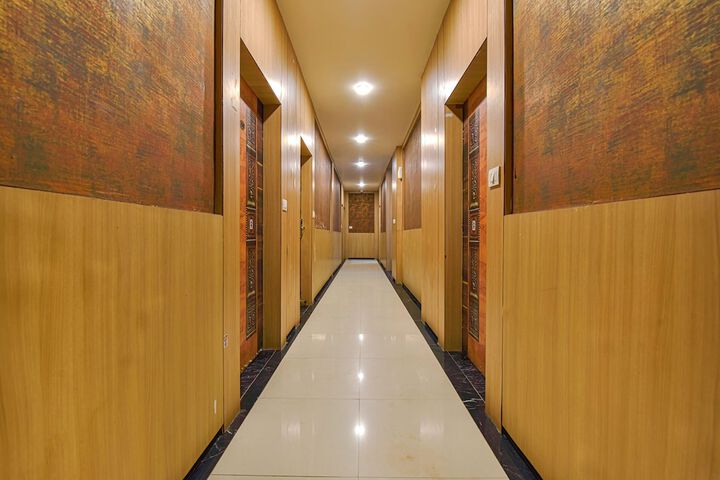 Hotel Interior 5 of 33