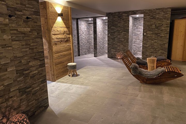 Spa 14 of 27