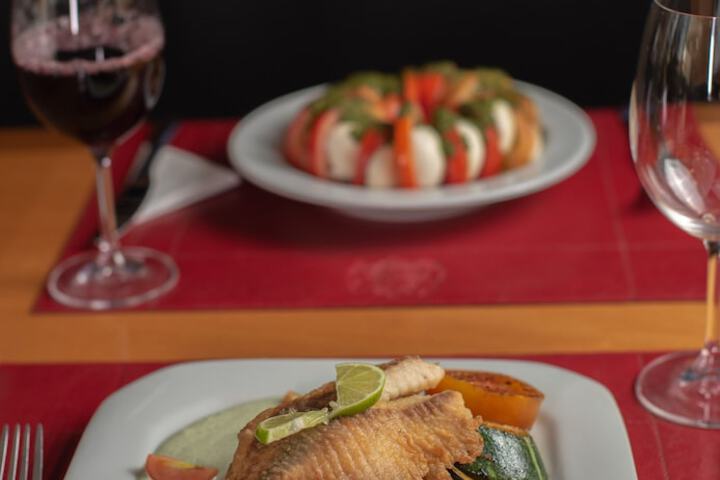 Dining 50 of 70