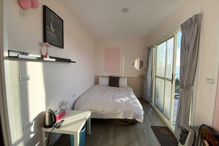 Room 22 of 24