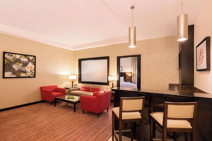 Room 16 of 50