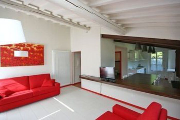 Room 37 of 51