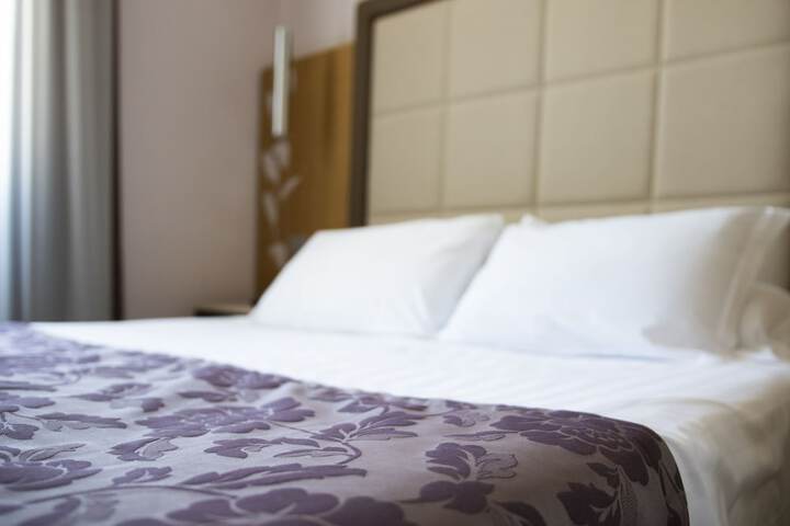 Room 44 of 167