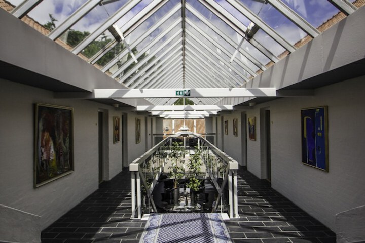 Ballroom/Hall 36 of 49