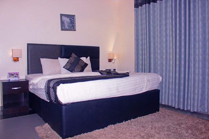 Room 46 of 93