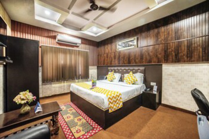 Room 14 of 23