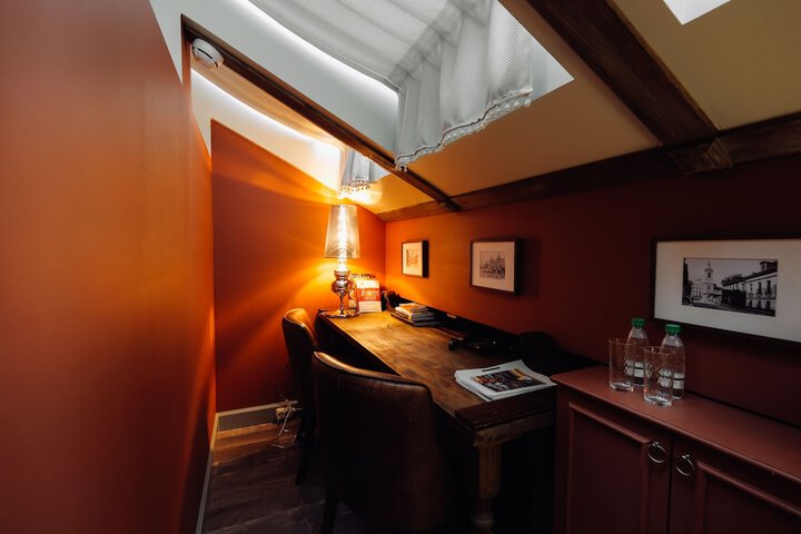 Room 7 of 73