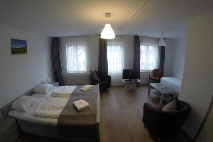 Room 9 of 60