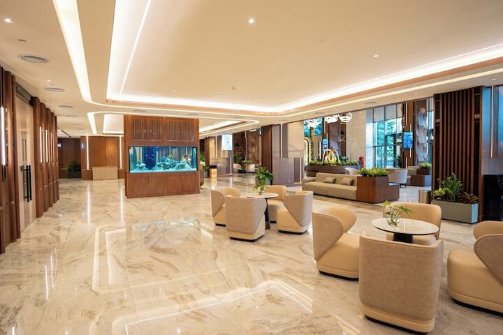 Hotel Lobby