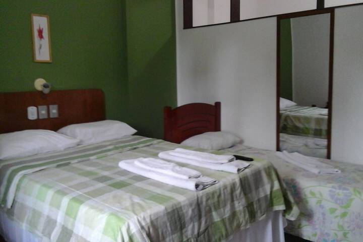 Room 11 of 19