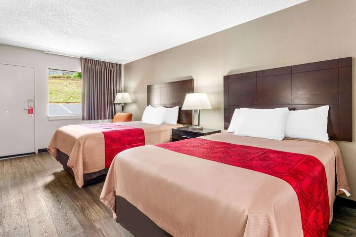 Double Bed (3 of 14)