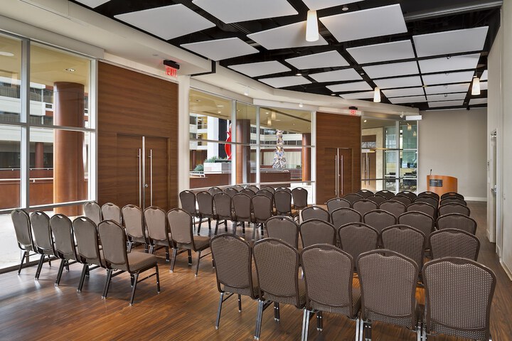 Meeting facility