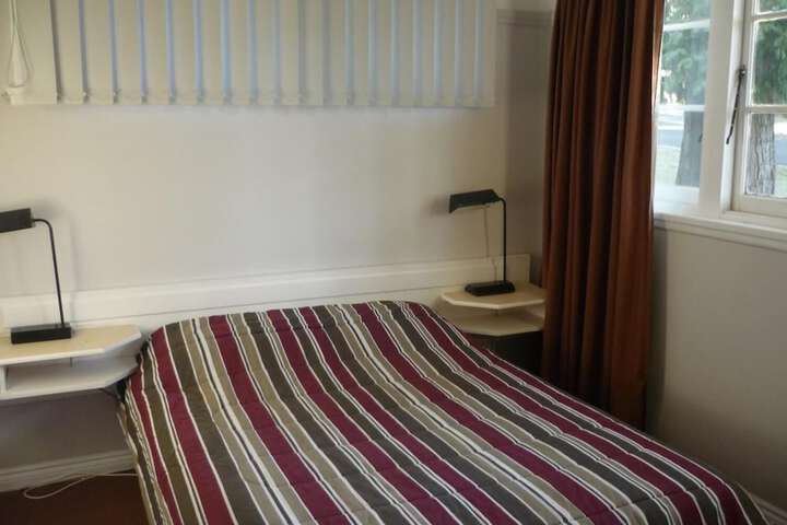 Room 8 of 24