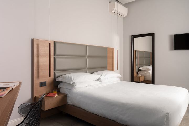 Room 12 of 55