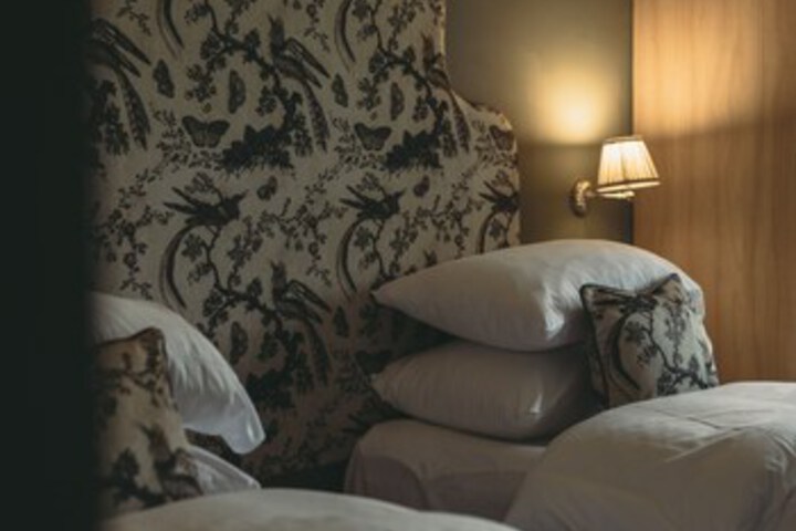 Room 44 of 54