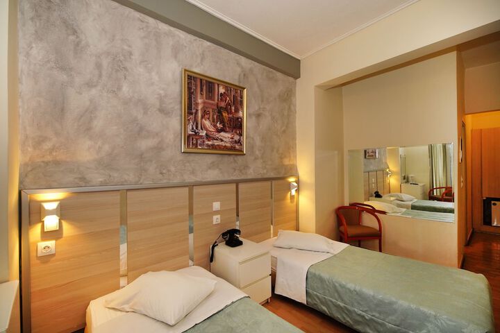 Room 79 of 100