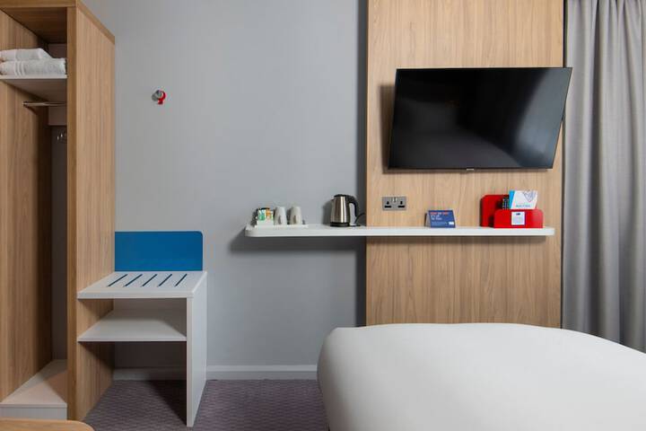 Room 22 of 51