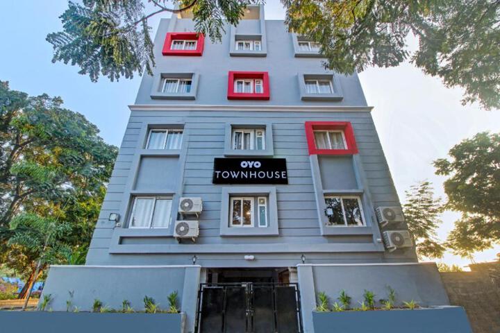 Hotel O SS Skyline
