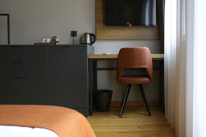 Room 13 of 72