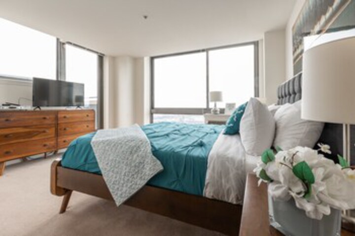 Room 174 of 246