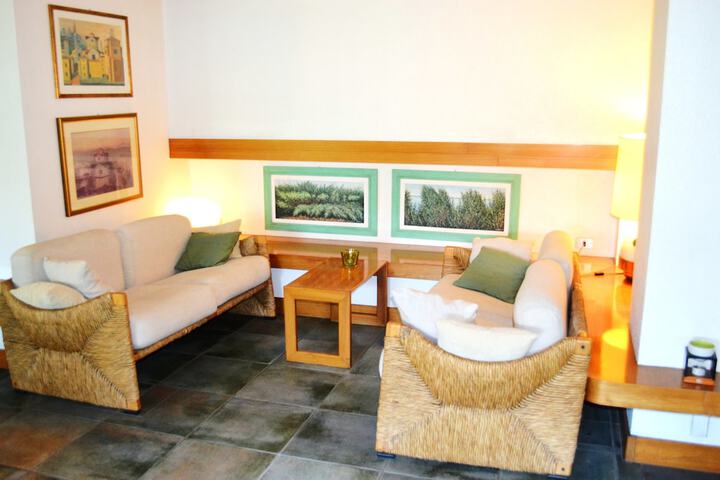 Lobby sitting area