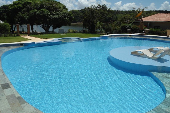 Pool 52 of 115