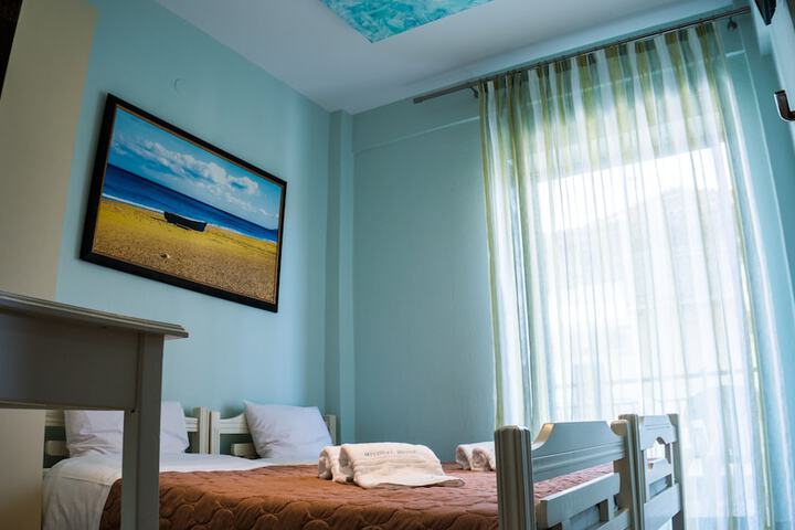 Room 6 of 57