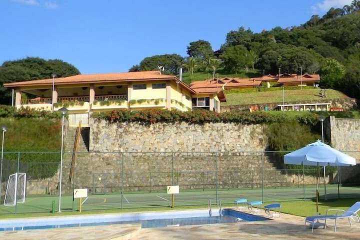 Pool Hotel