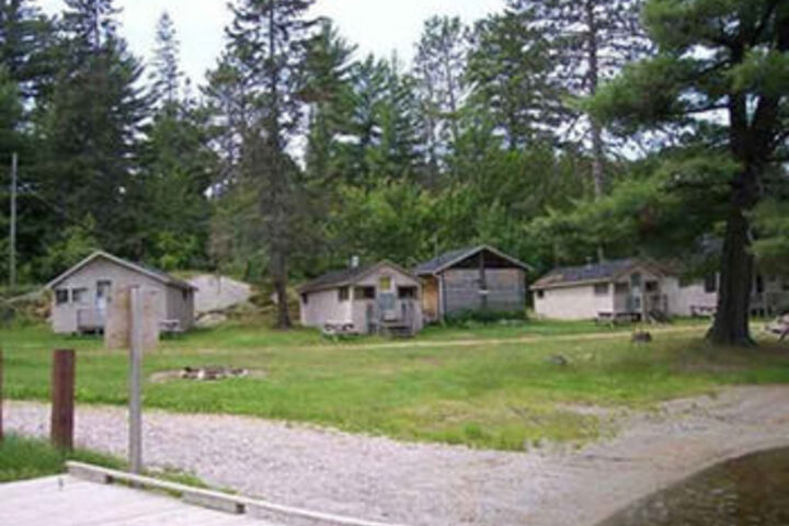 Hotel 10 of 27