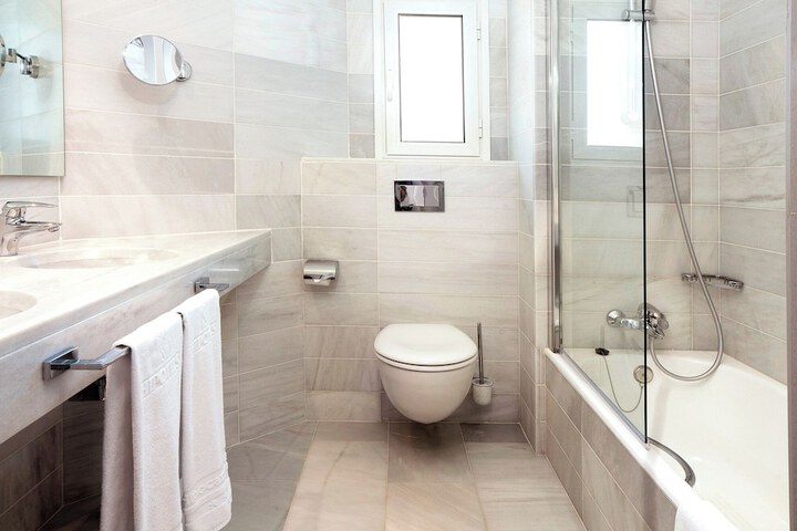 Clean Restrooms