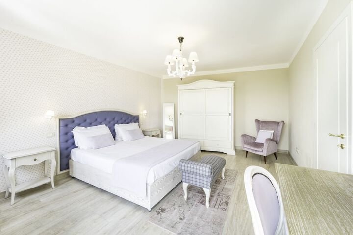 Room 36 of 161