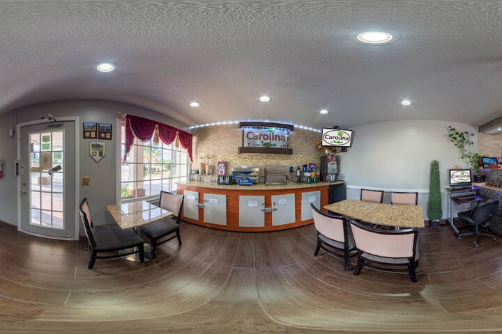 Hotel Interior 4 of 37