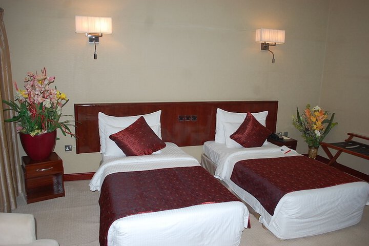 Room 7 of 43