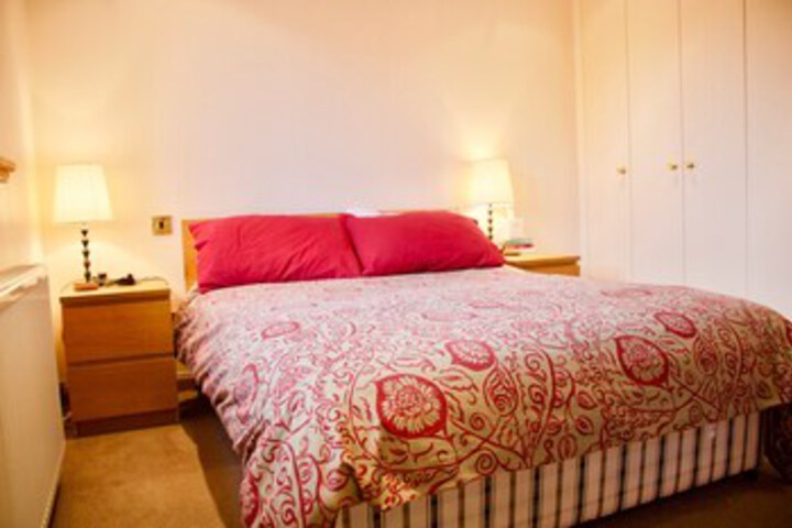 Room 17 of 24