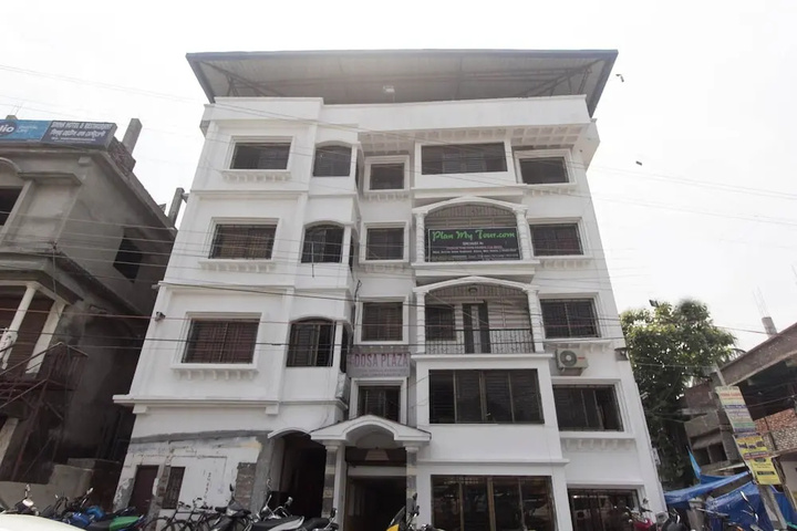 OYO 14200 Hotel Oasis