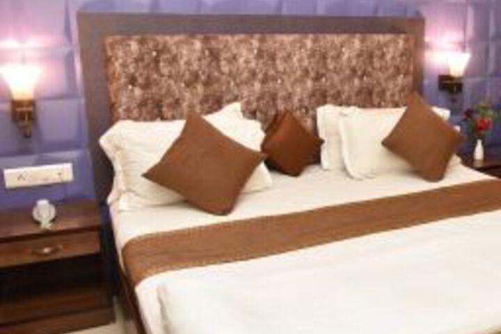 Photo 18