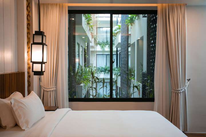Room 50 of 155