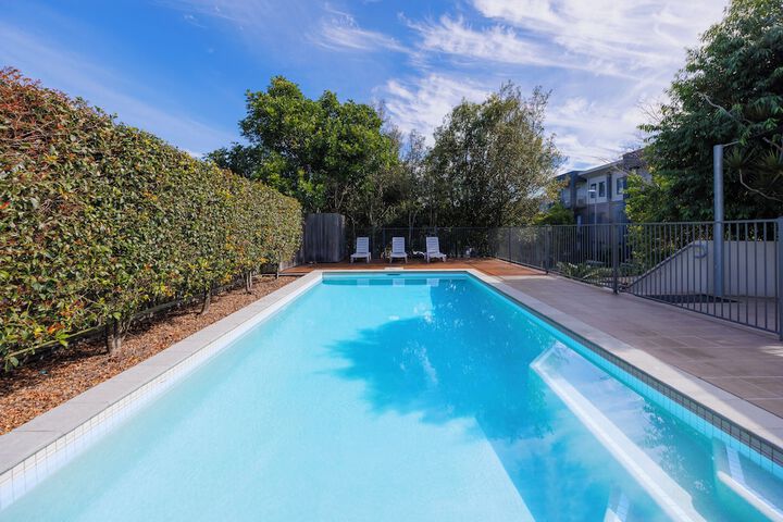 Hotel with Pool