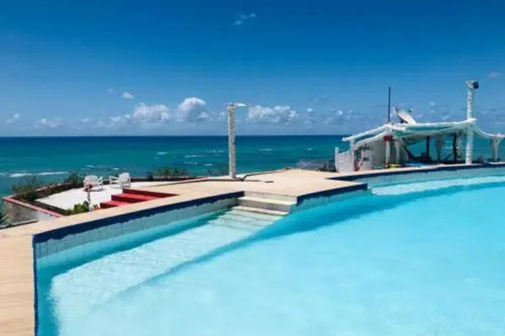 Pool 9 of 16