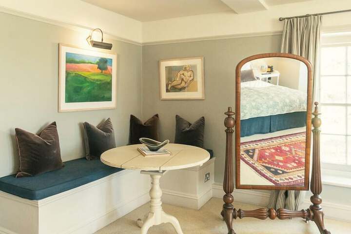 Room 14 of 74