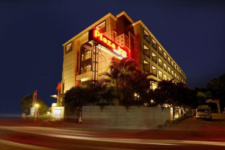 Hotel 32 of 33