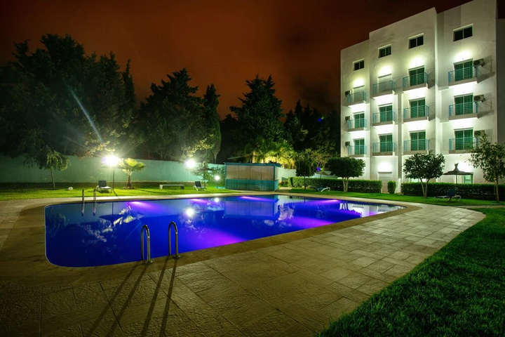 Pool 14 of 23