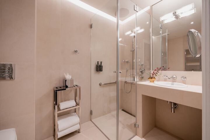 Room 41 of 101