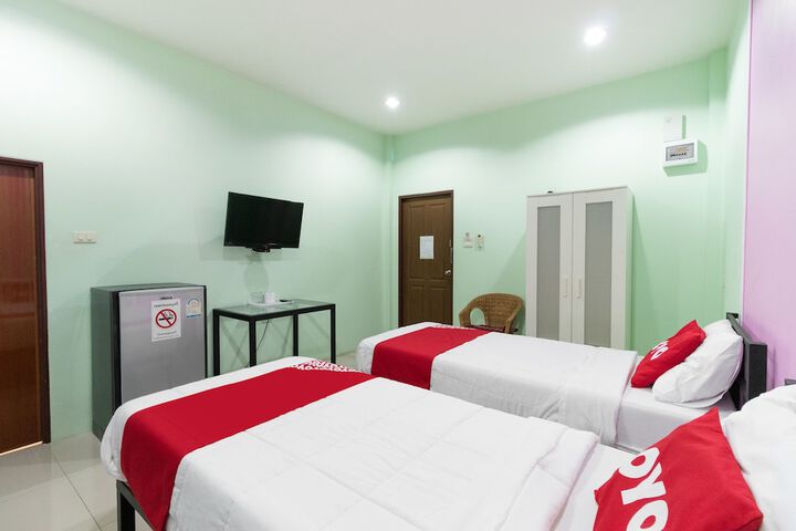 Room 18 of 27
