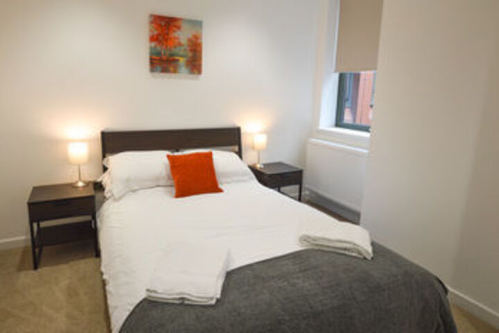 Room 18 of 38