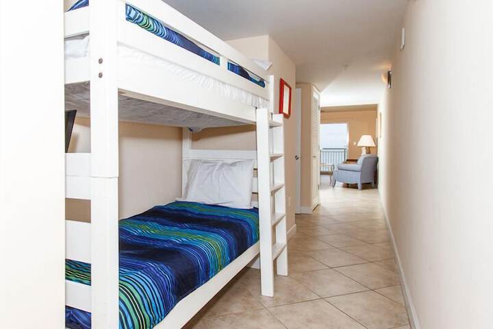 Room 5 of 88