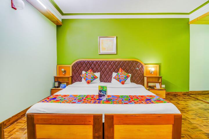 Room 10 of 29