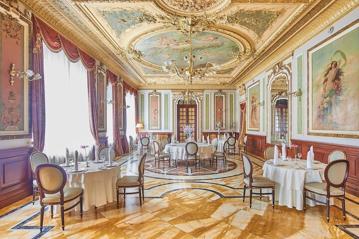 Dining 50 of 64